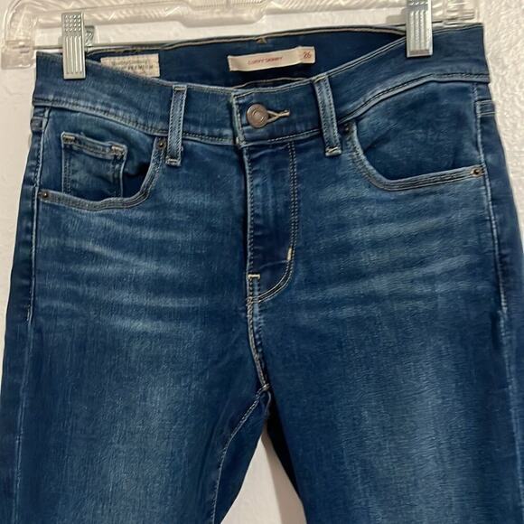 Levi’s Premium Curvy Skinny Mid Rise Jeans Size 26 - Picture 2 of 10